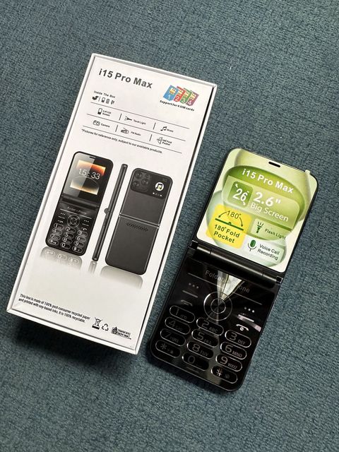 Wholesale Unlocked Folding Phone I15 Pro Max 2.55 Inch 4 Sim Keypad Phone 2g Gsm Cheap Flip Feature Phone
