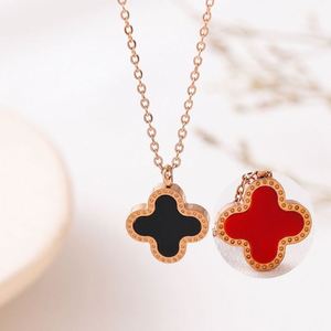 Conjunto de Collar de Trébol de Cuatro Hojas de Acero Inoxidable de Lujo con Baño de Oro de 18K y Acabado en Oro Rosa, Collares con Colgante para Mujer - Product Image 3