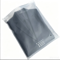 Sacs à fermeture éclair personnalisés en CPE mat/givré, imprimés en héliogravure, résistants, pour l'emballage de t-shirts, maillots de bain, chaussettes, chaussures et vêtements