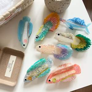 New Ocean Series Acetato Guppy y Silver Arowana Claw Clips Parte posterior de la cabeza para mujer - Product Image 3