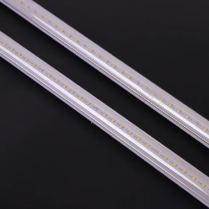 T8 LED Grow Light Tube Nuevo diseño Full Spectrum Vertical Farm Invernadero 24W Clon - Product Image 2