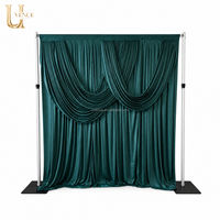 Toile de fond murale de mariage Uvenue de luxe vert émeraude extensible pré-drapée avec double drapé en U pour événements, cérémonies et décoration de scène