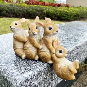 ヘルパーとフレンドリーなデスクトップのウサギの動物像の装飾家と庭の装飾のための手作りのウサギの置物の装飾