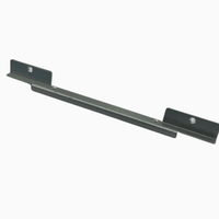Services de fabrication : Support métallique sur mesure en forme de U, en tôle, avec revêtement en poudre, fixation fixe pour équipement industriel