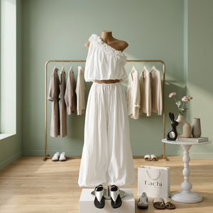 Pull asymétrique en tricot blanc uni à volants et épaule dénudée pour femme, style décontracté, idéal pour l'automne, fabriqué au Vietnam, pour usage domestique - Product Image 3