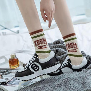 Chaussures décontractées pour femmes de haute qualité 2025, chaussures personnalisées CL à semelle épaisse, respirantes, baskets épaisses, design de célébrité d'Internet - Product Image 6