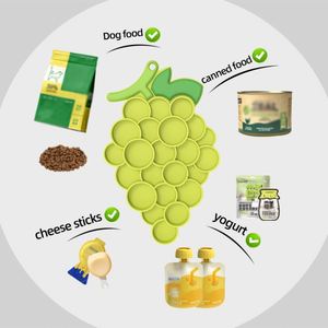 Alfombrilla para lamer para perros y gatos con diseño de helado de frutas y miel, con ventosas para aliviar la ansiedad y para una alimentación más lenta - Product Image 2