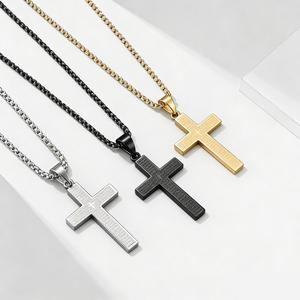 Collier croix en acier titane style Yunnique pour homme, design de niche, bijoux artistiques inaltérables, hiver 2025, poli - Product Image 1