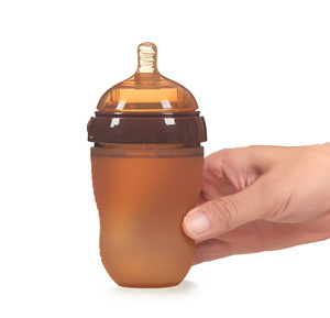 Bouteille de lait en silicone de qualité alimentaire sans poignée, bec souple anti-colique, sans BPA, pour nourrissons, 240 ml, 8 oz, logo personnalisé - Product Image 3