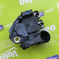 Pour mercedes-benz classe C W204 C180 C260 C200K 271.820 régulateur pièces d'alternateur de voiture tension 2618709 599276 599302