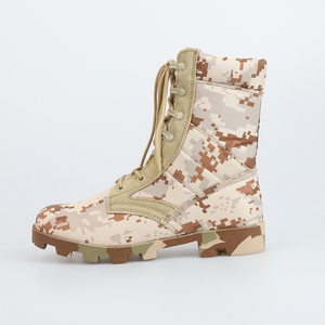 Botas tácticas TSB910 Black Desert con camuflaje digital, modelo Panama, caña media larga. - Product Image 4