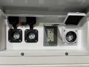Generador Súper Silencioso Montado en Remolque 50KW 100KW 200KW 600V 50/60Hz Servicio de Alquiler de Suministro de Energía Móvil de Emergencia - Product Image 2