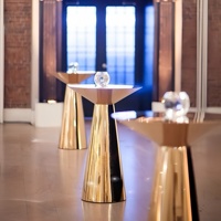 Banquet Location Événement Luxe Or Acier inoxydable Cruiser Cocktail Café pied haut Bar Tables