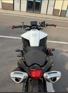 <span class=keywords><strong>Benelli</strong></span> TNT600 |   Motor de Cuatro Cilindros en Línea de 600cc |   Motocicleta Naked con Refrigeración Líquida, Inyección Electrónica de Combustible y Sistema ABS - Product Image 2