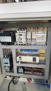 W12 8x3200 thép tấm cán và máy uốn <span class=keywords><strong>CNC</strong></span> 4 cuộn tấm uốn máy tự động - Product Image 4