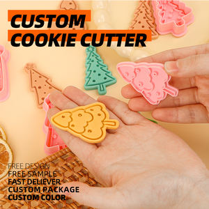 Série Arbre de <span class=keywords><strong>Noël</strong></span> : Moule <span class=keywords><strong>à</strong></span> biscuits 3D en forme de dessin animé, ensemble de découpoirs <span class=keywords><strong>à</strong></span> biscuits en plastique, pour pâte <span class=keywords><strong>à</strong></span> modeler DIY, motifs imprimés personnalisés - Product Image 2