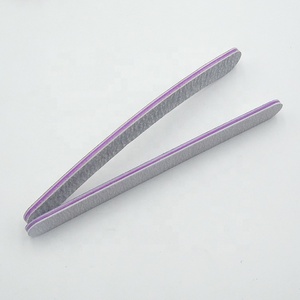 <span class=keywords><strong>Kit</strong></span> per Unghie Monouso da Salone 3 Pezzi a Buon <span class=keywords><strong>Prezzo</strong></span>, Lima per Unghie Zebrata Personalizzata e Buffer per Unghie Bianco in Smeriglio - Product Image 4