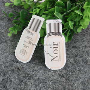 Machine d'emballage automatique verticale <span class=keywords><strong>en</strong></span> forme de bouteille, sachet <span class=keywords><strong>en</strong></span> forme de bouteille, <span class=keywords><strong>sauce</strong></span> gel énergétique, jus de miel, usine de machines d'emballage - Product Image 5