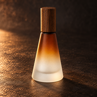 Flacons vaporisateurs de parfum en verre dépoli transparent et dégradé marron de 15 ml avec bouchons en bois clair et foncé pour l'emballage de parfums de voyage