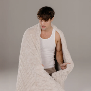 بطانية أرنب فقاعية مخططة مقلمة من الفرو الصناعي قابلة للانعكاس من جانب مزدوج دافئ سميك جي إس إم - Product Image 3