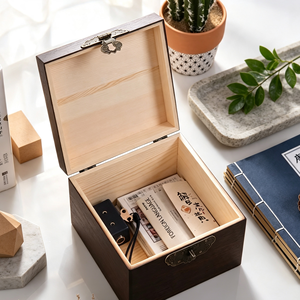 Caja de Regalo de Madera de Pino con Corte Láser Personalizado, con Tapa con Bisagras, Caja de Almacenamiento de Arte Popular, Embalaje para Recuerdos Navideños, Impresión de Logotipo OEM - Product Image 2