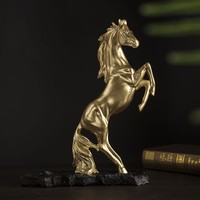 Porte-bouteilles en résine époxy sculpté, motif cheval, style art populaire doré moderne, ornement artistique pour décoration intérieure, restaurant, armoire, entrée