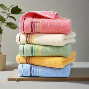 Serviettes de bain en pur coton 35x75cm, couleur unie, jacquard brodé, usage domestique, lot de 3 - Product Image 4