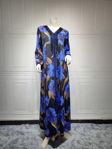 Vêtements musulmans du Moyen-Orient de grande taille Robe longue décontractée pour femmes Vêtements musulmans imprimés - Product Image 6