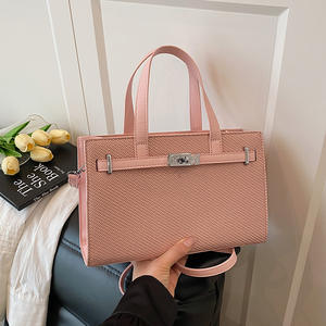 Sac fourre-tout de luxe en PU à bandoulière avec motif litchi et fermeture éclair couleur platine pour femme - Product Image 6
