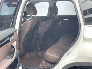 <span class=keywords><strong>BMW</strong></span> <span class=keywords><strong>X1</strong></span> sDrive20Li 1.5T Fashion Edition SUV Usata <span class=keywords><strong>2022</strong></span>, Solo 15000km, Basso Chilometraggio, Vernice Originale, Seconda Mano, Guida a Sinistra, Auto a Benzina - Product Image 4