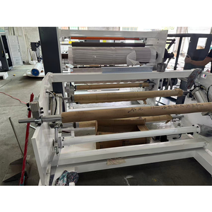 Système de laminage à chaud à température constante avec contrôle de chauffage du moule pour le processus de film protecteur à base de ruban adhésif thermofusible - Product Image 1