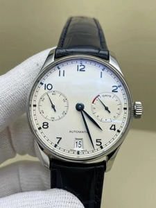 Reloj Cronógrafo Multifunción C Factory de Oro Rosa con Esfera de Marcadores de Diamantes y Correa de Goma para Hombre - Product Image 2