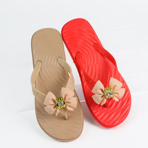 Chanclas planas superventas de fábrica, zapatillas de goma Hawai chappals babouche para mujer - Product Image 5