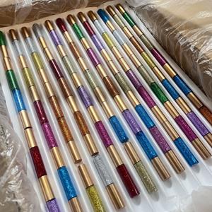 Eyeliner liquide longue durée imperméable à paillettes chimiques de 10 couleurs Maquillage - Product Image 4