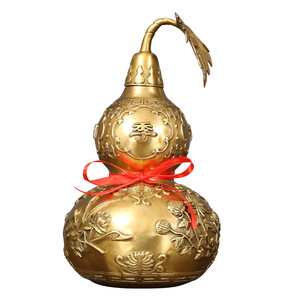 Ornement en cuivre en forme de gourde avec motif floral pour la décoration Feng Shui et du Nouvel An chinois, haute qualité - Product Image 3