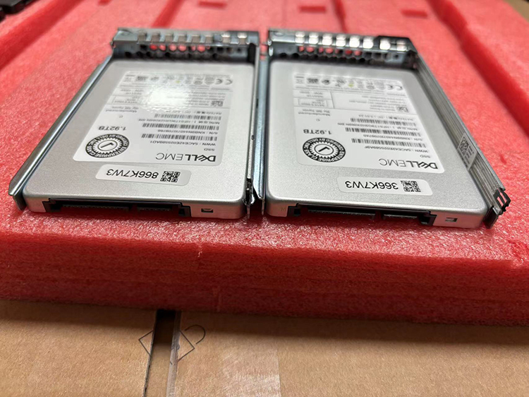 Dell 1.9TB SSD for R750 R760 - High Performance Server HDD