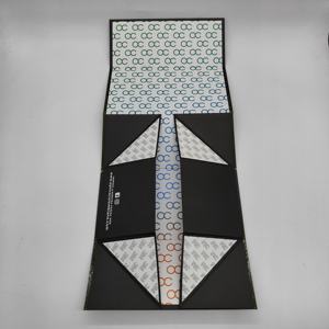 Boîte cadeau en papier kraft écologique avec logo personnalisé, impression UV noir, fermeture magnétique, pliable, emballage de luxe pour produits électroniques - Product Image 3