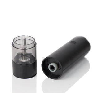 Juego de Dos Molinillos Eléctricos Automáticos de <span class=keywords><strong>Pimienta</strong></span>, Material Plástico, para <span class=keywords><strong>Pimienta</strong></span> <span class=keywords><strong>Negra</strong></span> <span class=keywords><strong>y</strong></span> <span class=keywords><strong>Pimienta</strong></span> de Sichuan - Product Image 4