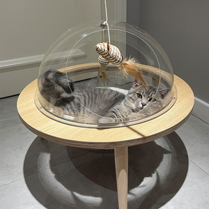 Elegante cama redonda de acrílico para gatos con nido en forma de cuenco transparente Patrón de animales Base de trípode de madera maciza ecológica Muebles para casas de mascotas - Product Image 6