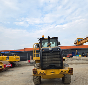 Mini cargadora de ruedas Caterpillar Cat 924K usada en buen estado, cargadora CAT de pintura Original de 3 toneladas, máquina cargadora de segunda mano a la venta - Product Image 3