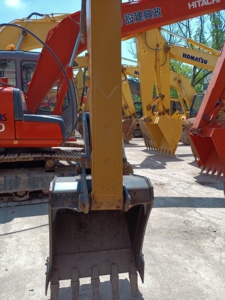 Excavadora Hidráulica Usada SANY SY75C (SY135C/SY215C) de 7 Toneladas, Alta Eficiencia, Certificación CE, Bomba Hidráulica y Caja de Cambios en Buen Estado - Product Image 3