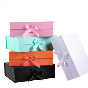 Caja de regalo de cartón plegable de lujo al por mayor con cierre de cinta magnético tapa de logotipo personalizado material de papel para Pegatinas