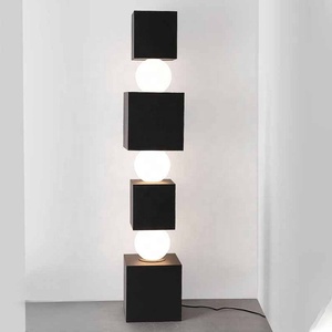 โคมไฟอะคริลิคตั้งพื้นสำหรับตกแต่งโถงล็อบบี้และห้องโถงดีไซน์หรูหราทันสมัย - Product Image 4