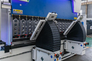 Máquina de prensado de frenos hidráulicos, máquina de prensado de 4 ejes, CNC, 2023 m, 3,6 Euro Pro - Product Image 6