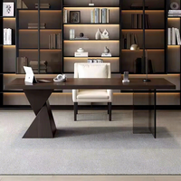 Bureau d'ordinateur de style italien minimaliste moderne et durable pour la maison et le bureau, table de jeu simple en bois de luxe de haute qualité