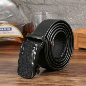 LQbelt Boucles automatiques pour hommes Ceintures en PU Vente en gros <span class=keywords><strong>Ceinture</strong></span> d'usine pour hommes <span class=keywords><strong>Ceinture</strong></span> à cliquet <span class=keywords><strong>Boucle</strong></span> en fer - Product Image 4
