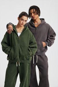 Haut à capuche en molleton de haute qualité 370 g/m² coupe boxy courte, avec fermeture éclair personnalisée, effet délavé à la neige et à l'acide, vintage, impression DTG et broderie - Product Image 3