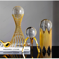 Boule de cristal de luxe en gros décorations pour la maison ameublement d'artisanat en métal salon porche cave à vin bureau ornements de bureau