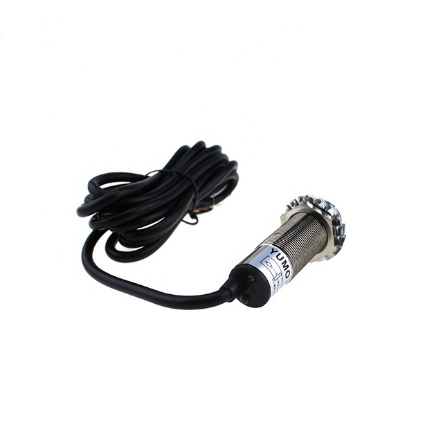 YUMO XM18-3005PMU metal shell 15-30VDC NPN IP54 inductive linear sensor 5mm