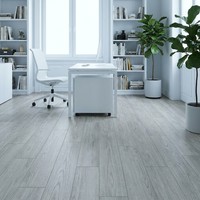 Suelos SPC de Tablones Anchos con Aspecto de Madera Refinado, Resistentes al Agua y Libres de Formaldehído, Ideales para una Vida Familiar Saludable y Moderna